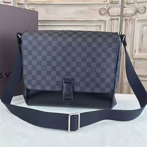 louis vuitton messenger pm replica